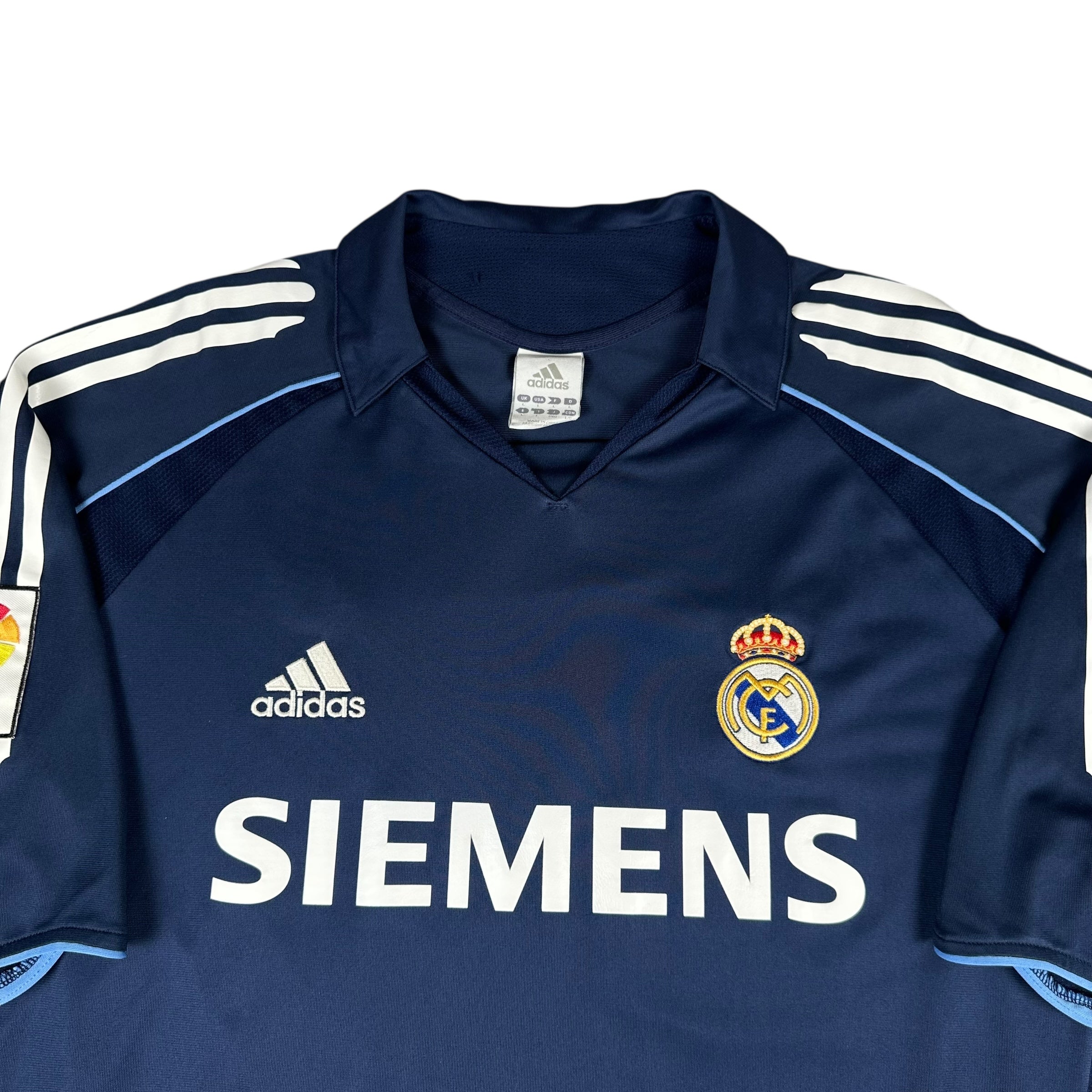 Real Madrid 2005-06 Away Shirt (L) Ronaldo #9