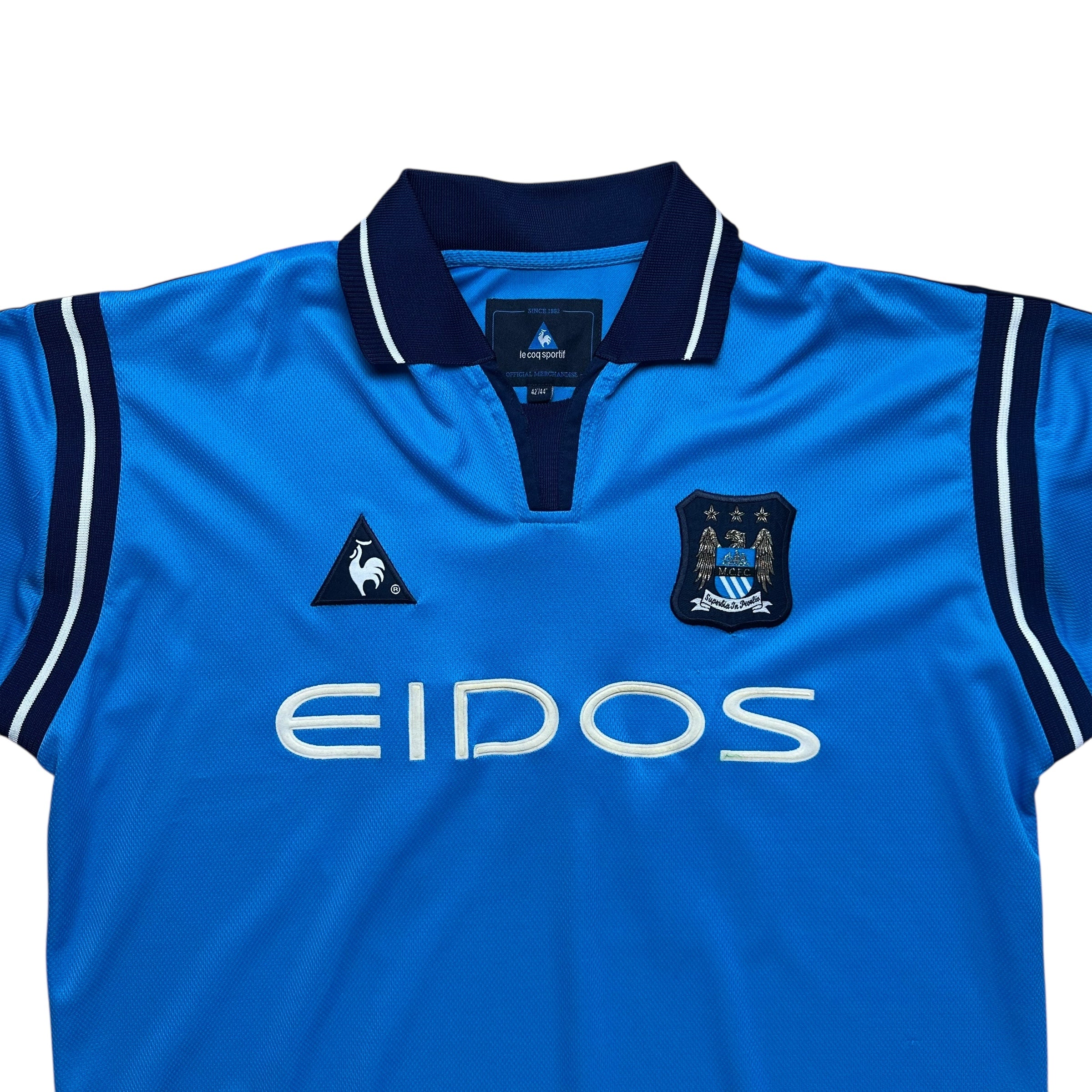 Manchester City 2001-02 Home Shirt (L) Howey #24