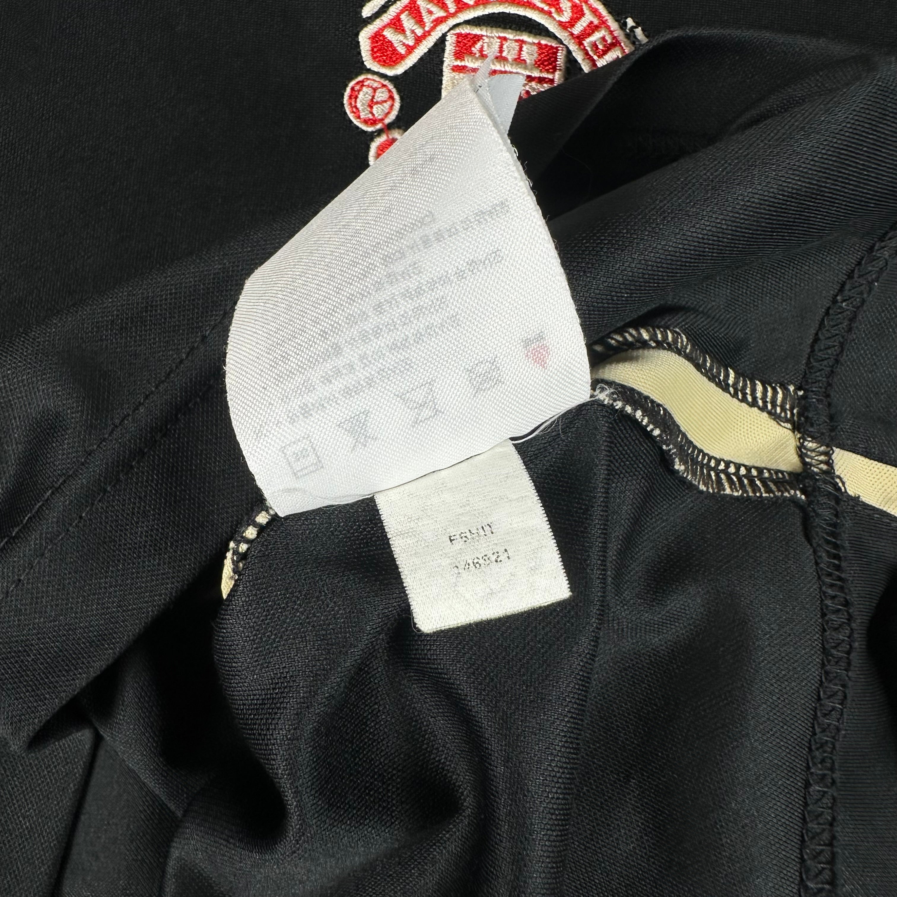 Manchester United 2004-04 Training Shirt (M)
