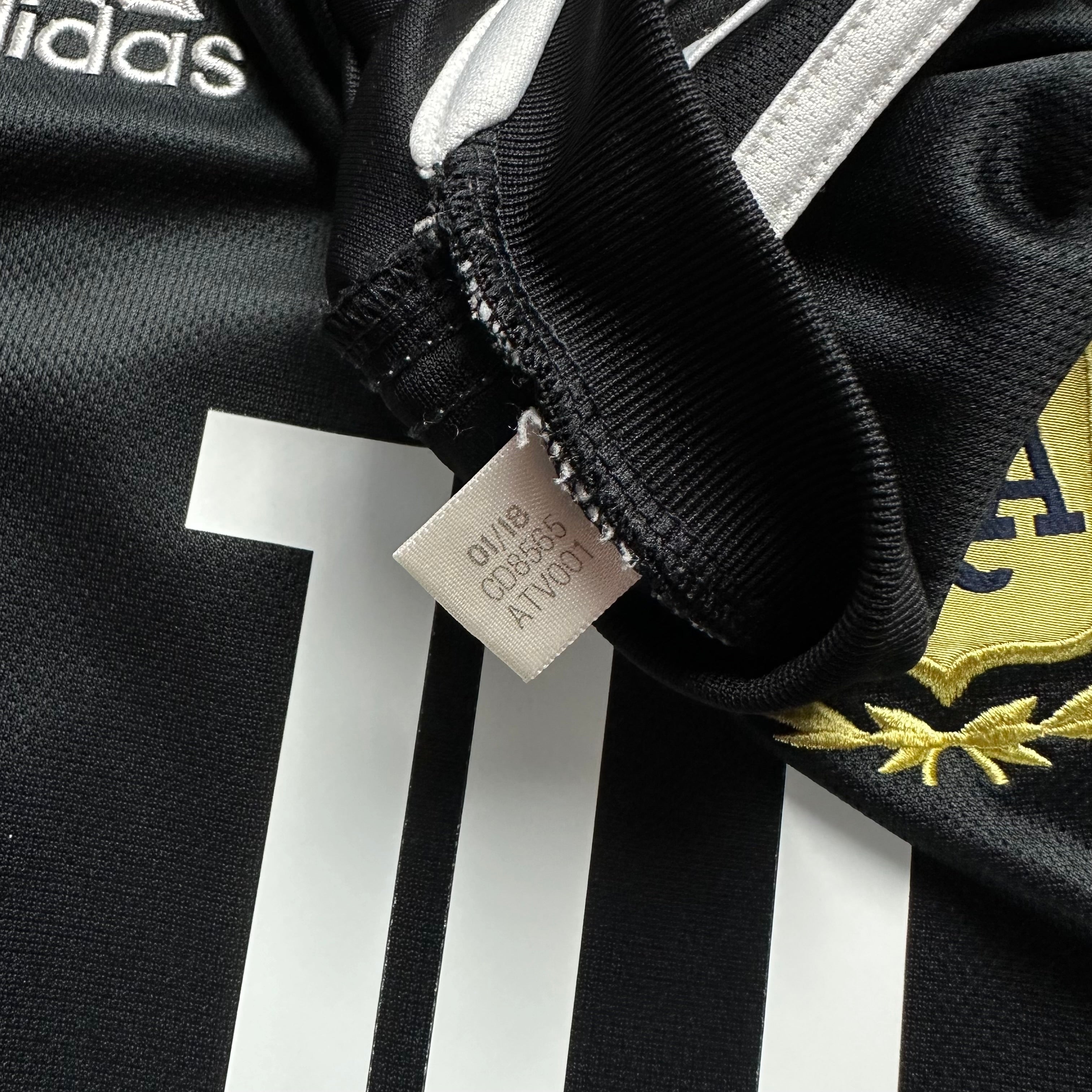 Argentina 2018 Away Shirt (S) Messi #10