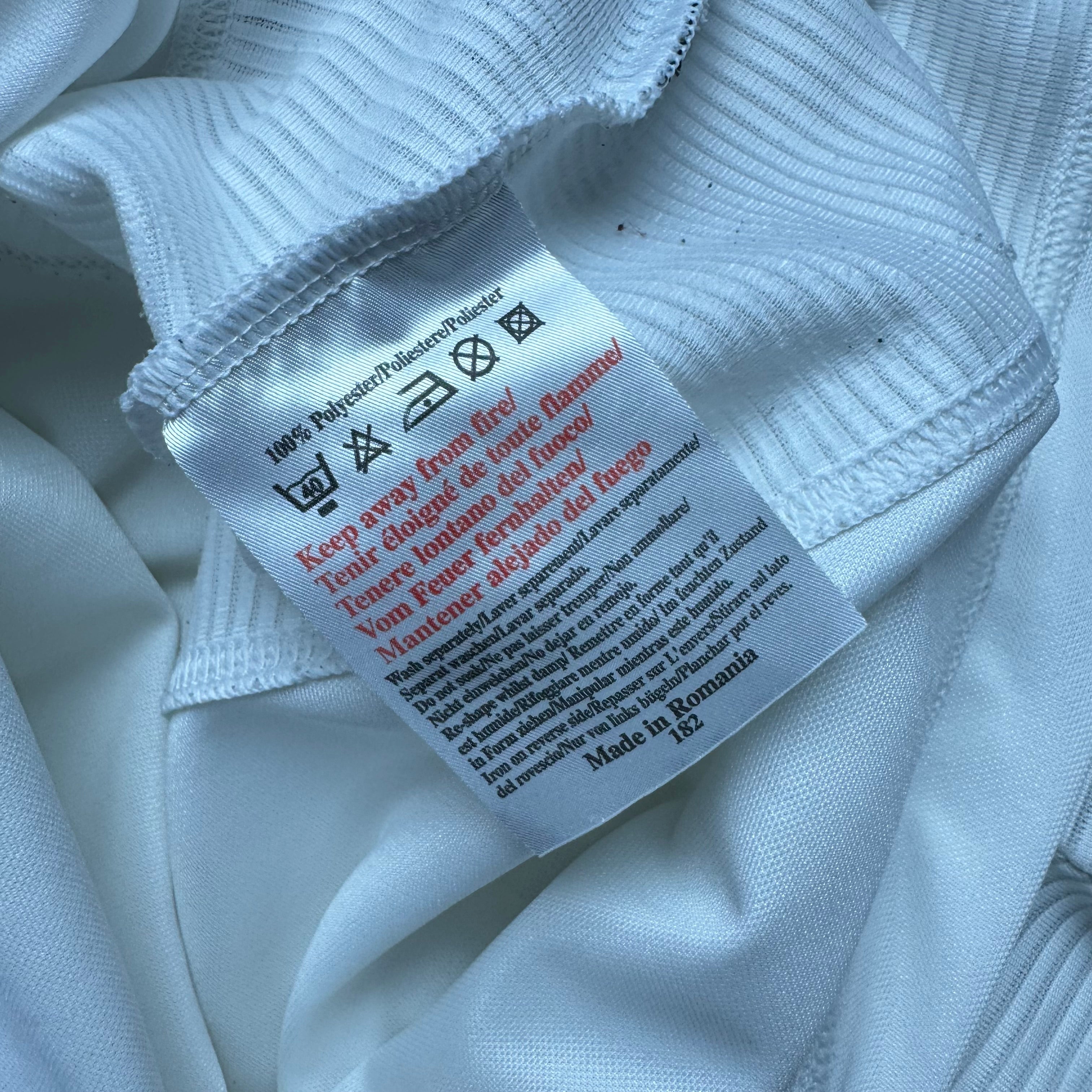 England 2000 Home Shirt (L) Beckham #7