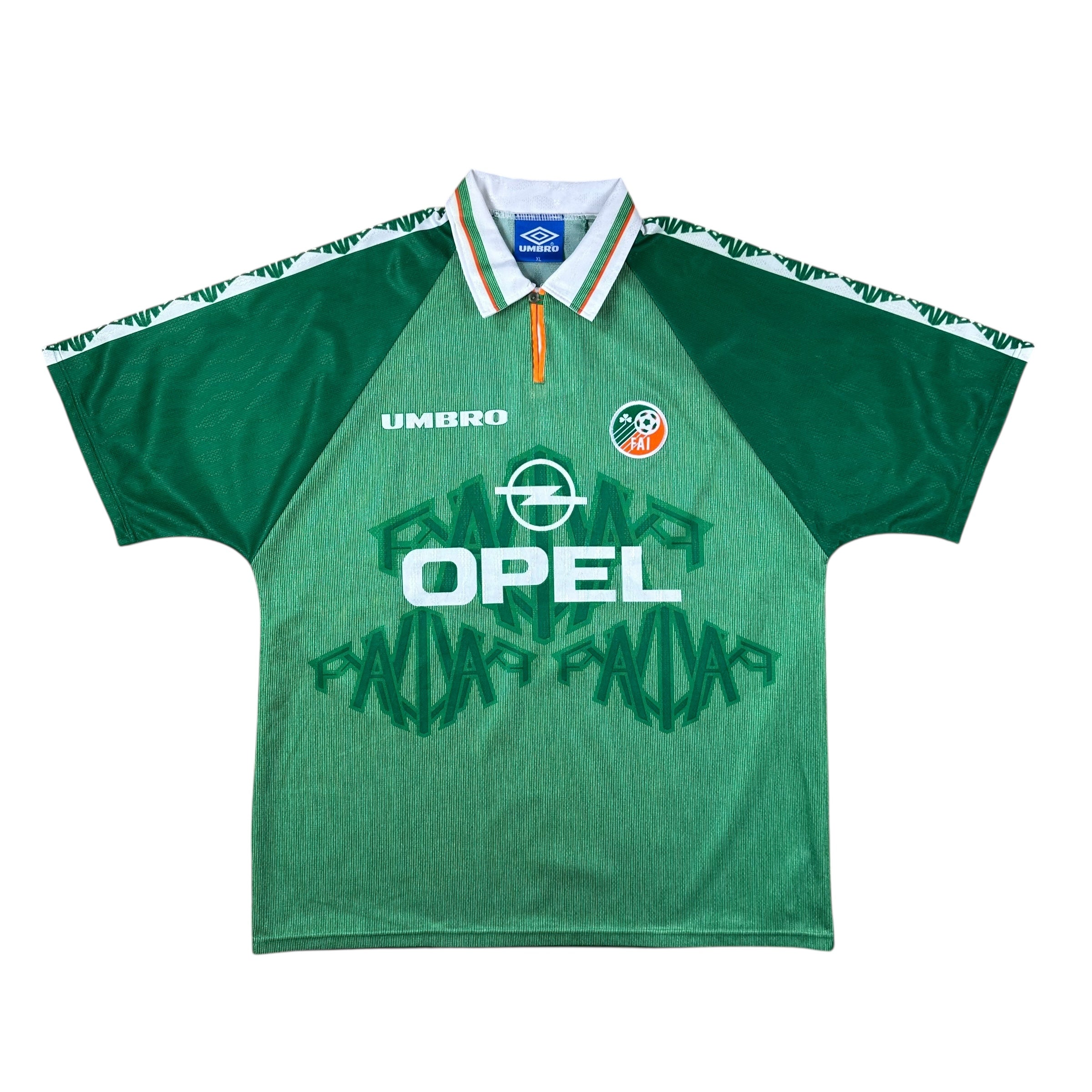 Ireland 1996 Home Shirt (XL) Keane #6