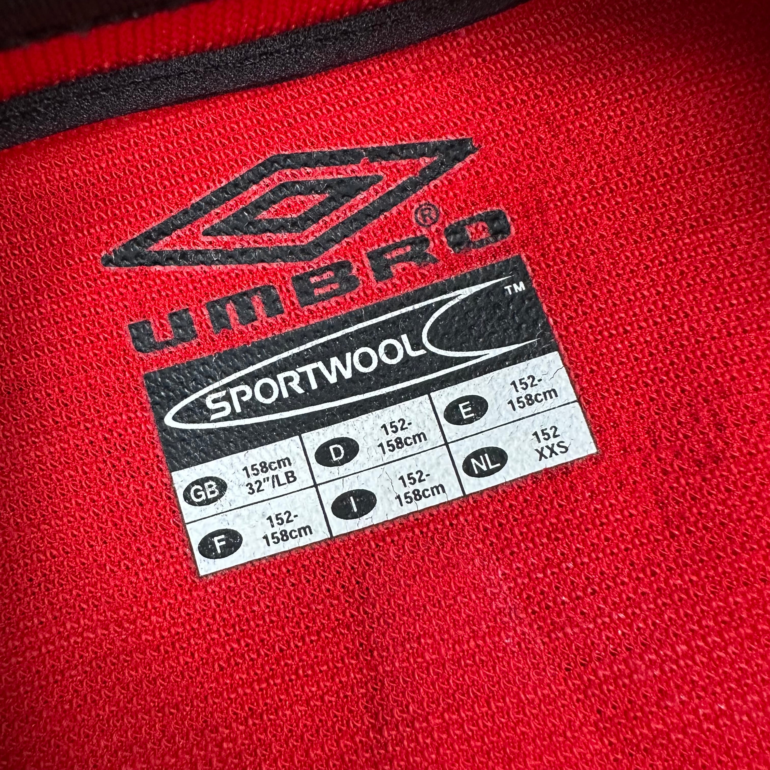 Manchester United 2000-01 Home Shirt (Youth XL) Keane #16