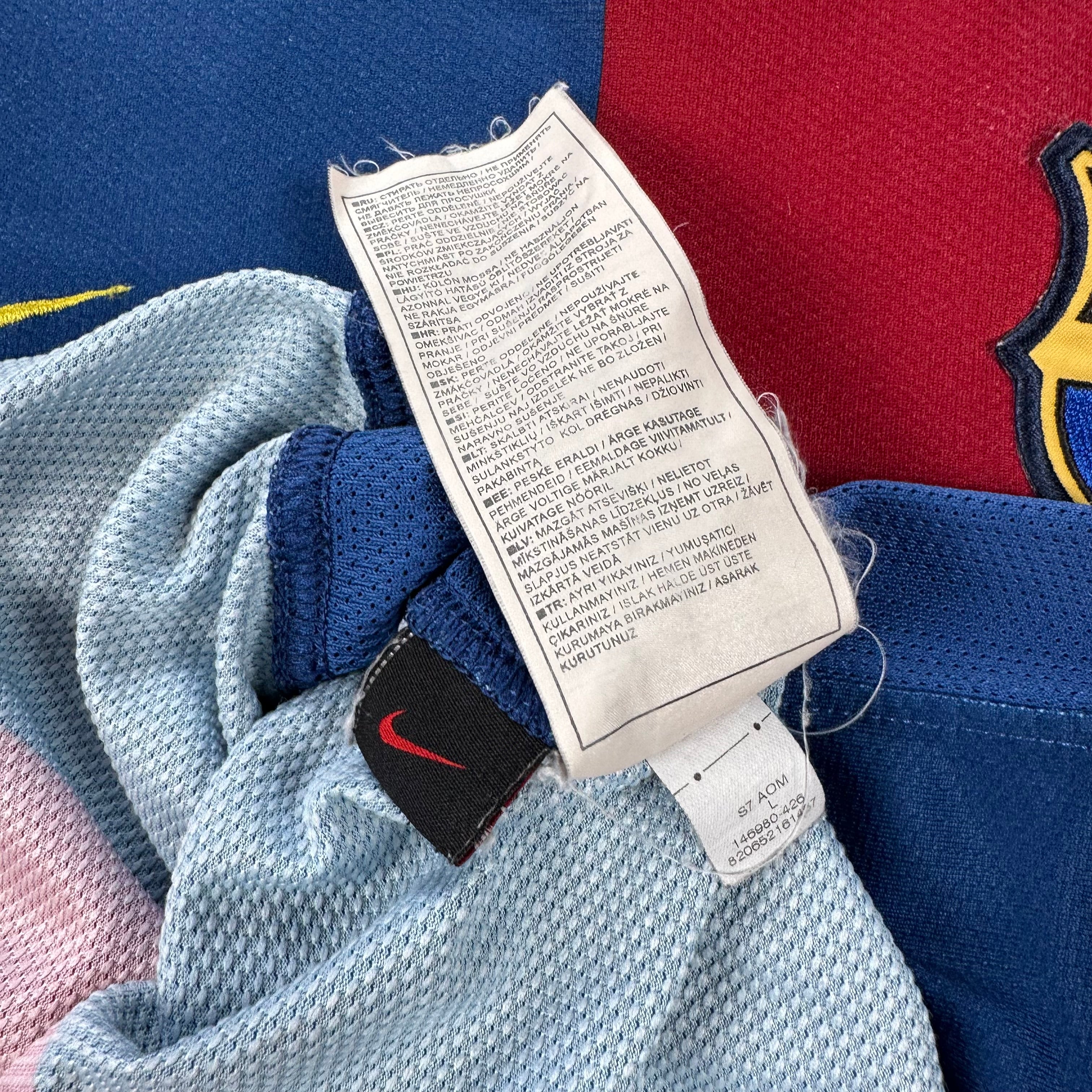 Barcelona 2006-07 Home Shirt (L) Ronaldinho #10