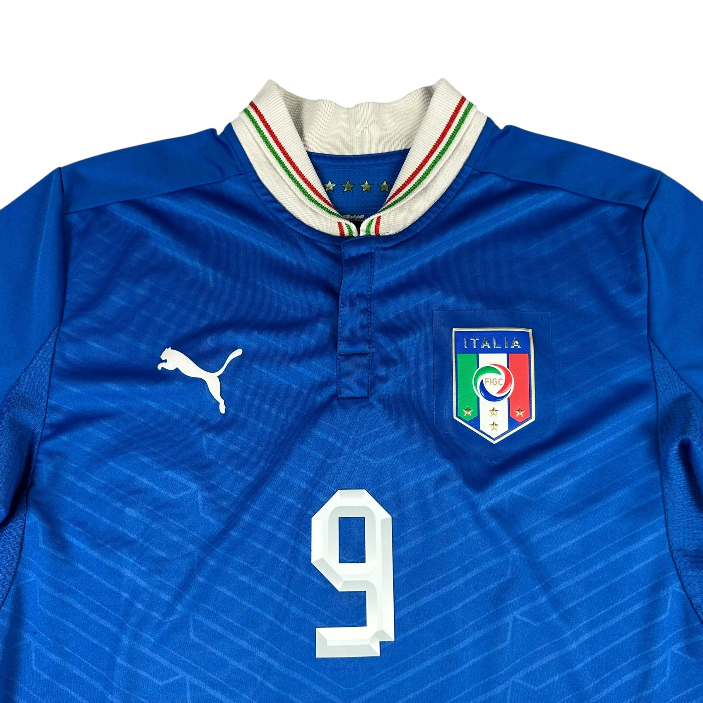 Italy 2012 Home Shirt (M) Balotelli #9