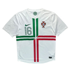 Portugal 2012 Away Shirt (M) R.Meireles #16