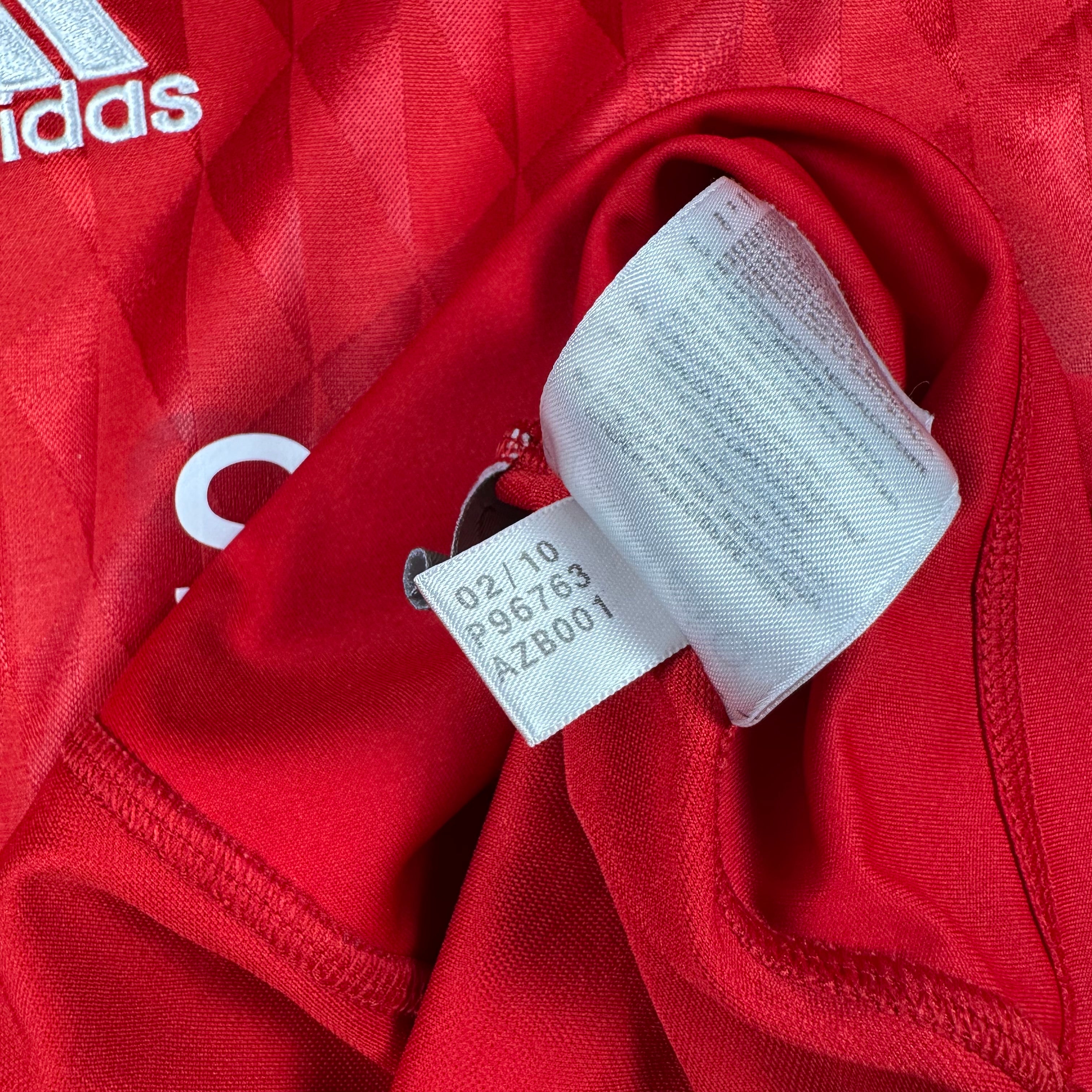Liverpool 2011-12 Home Shirt (L) Suarez #7