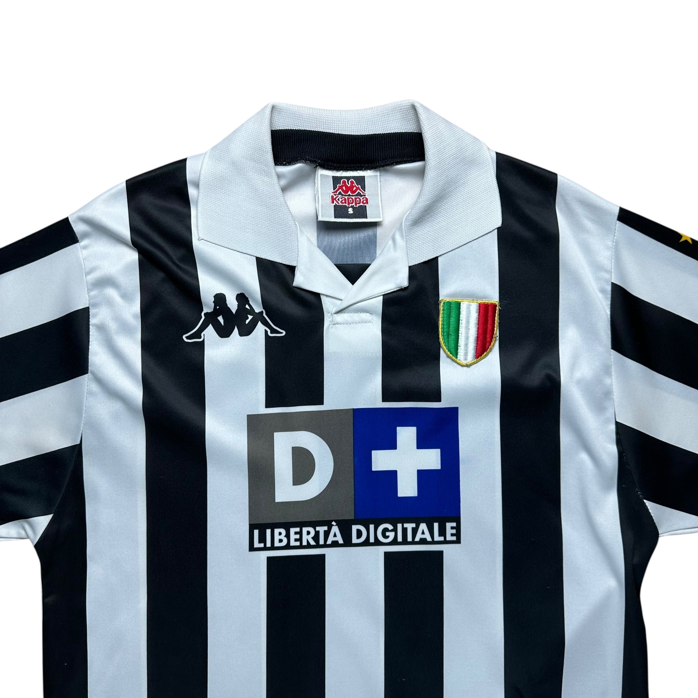 Juventus 1998-99 Basic Home Shirt (S)