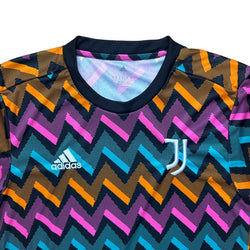 Juventus 2021-22 Training Shirt (S)