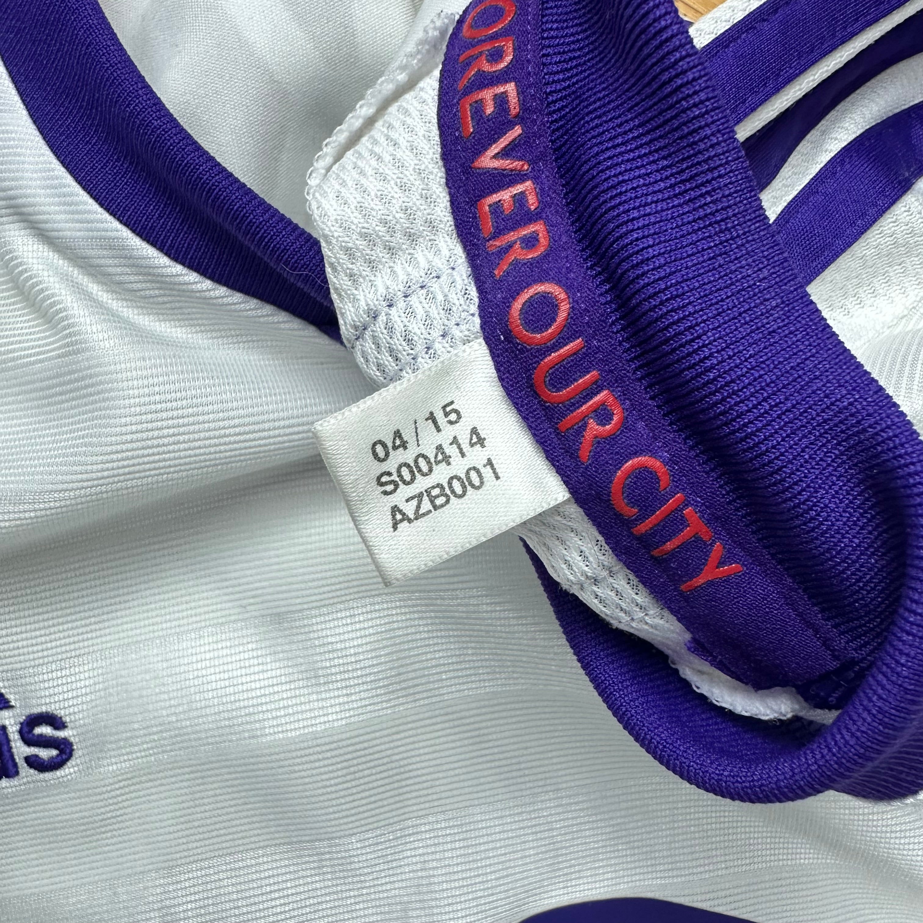 Orlando City 2015-16 Away Shirt (M) Kaka #10