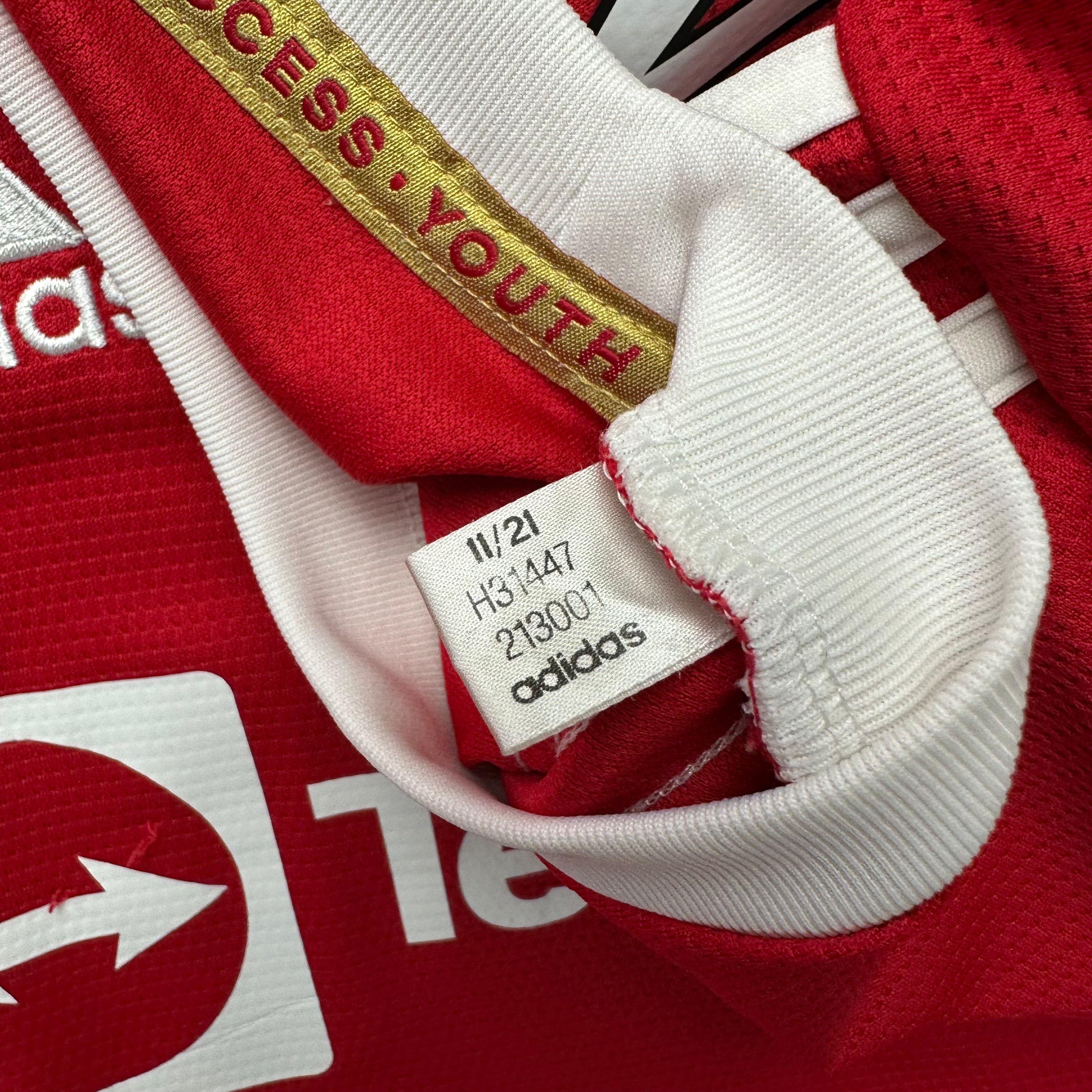 Manchester United 2021-22 Home Shirt (XL) Ronaldo #7