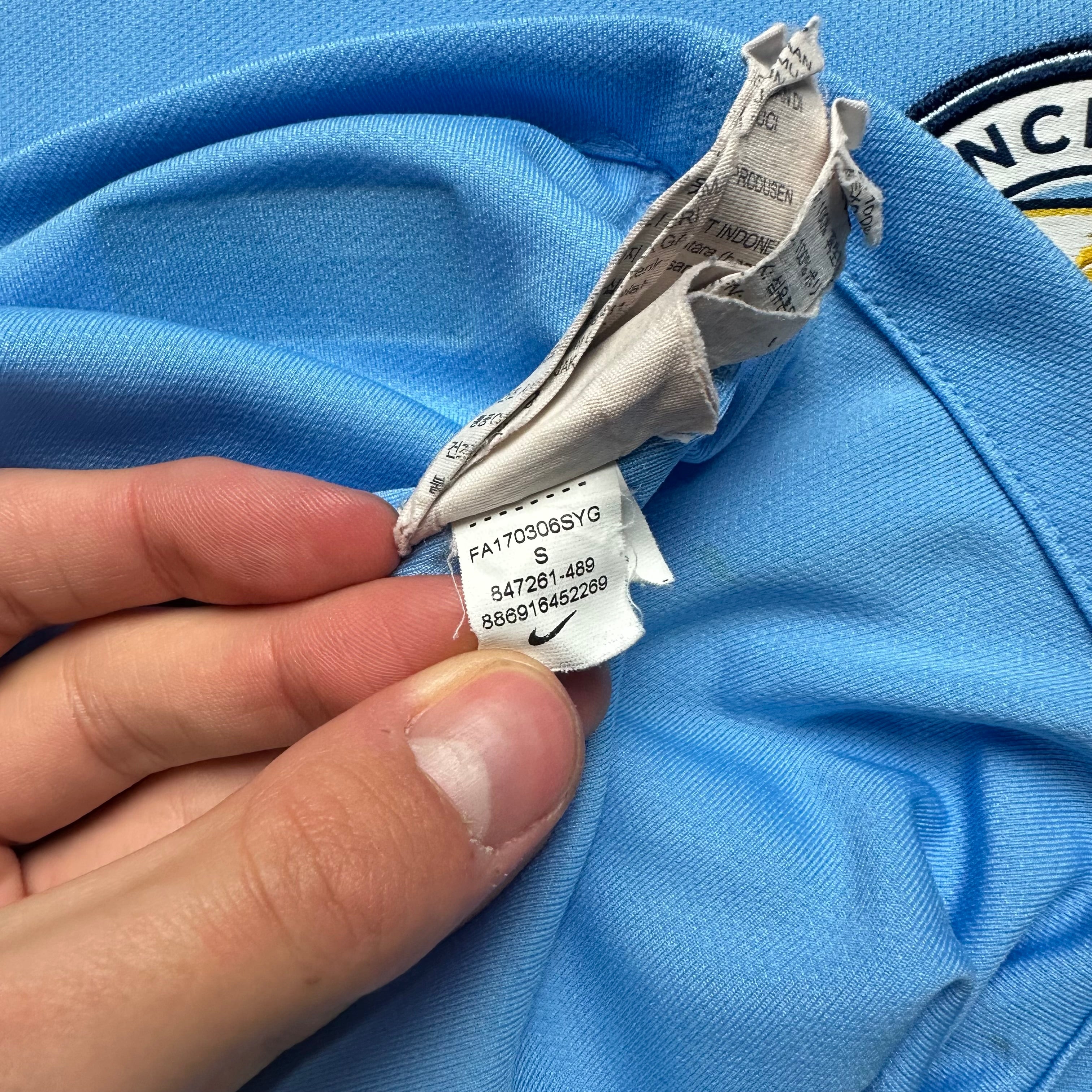 Manchester City 2017-18 Home Shirt (S) Kun Agüero #10