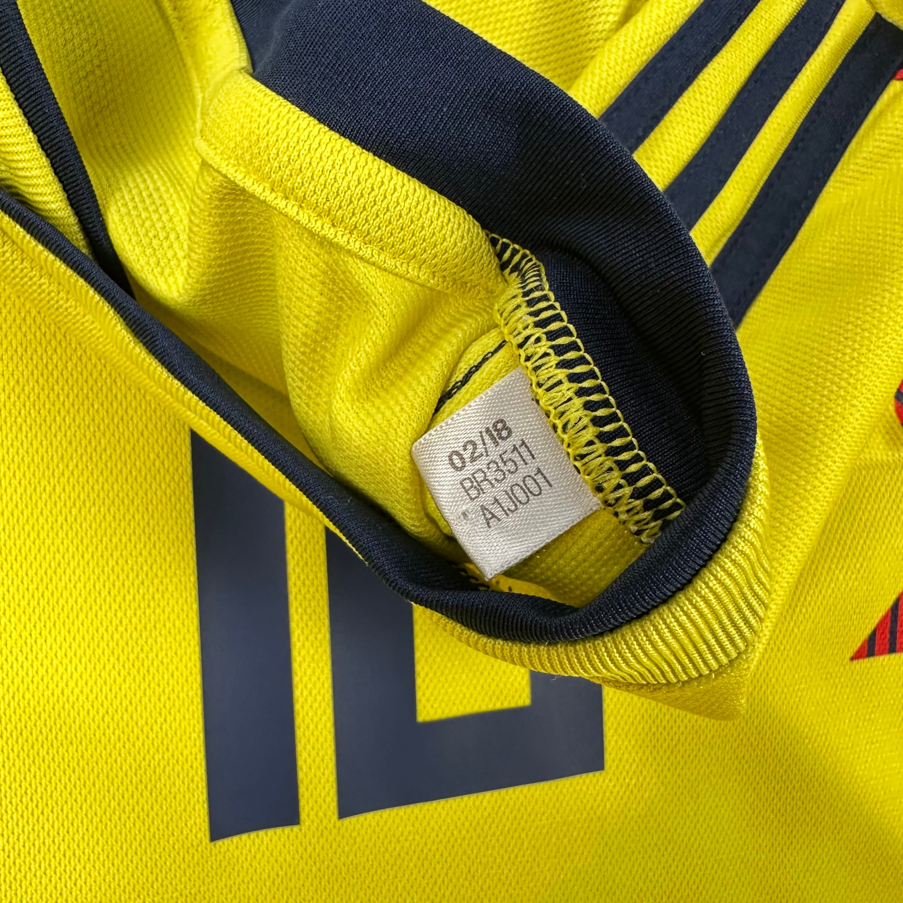 Colombia 2018 Home Shirt (M) James #10
