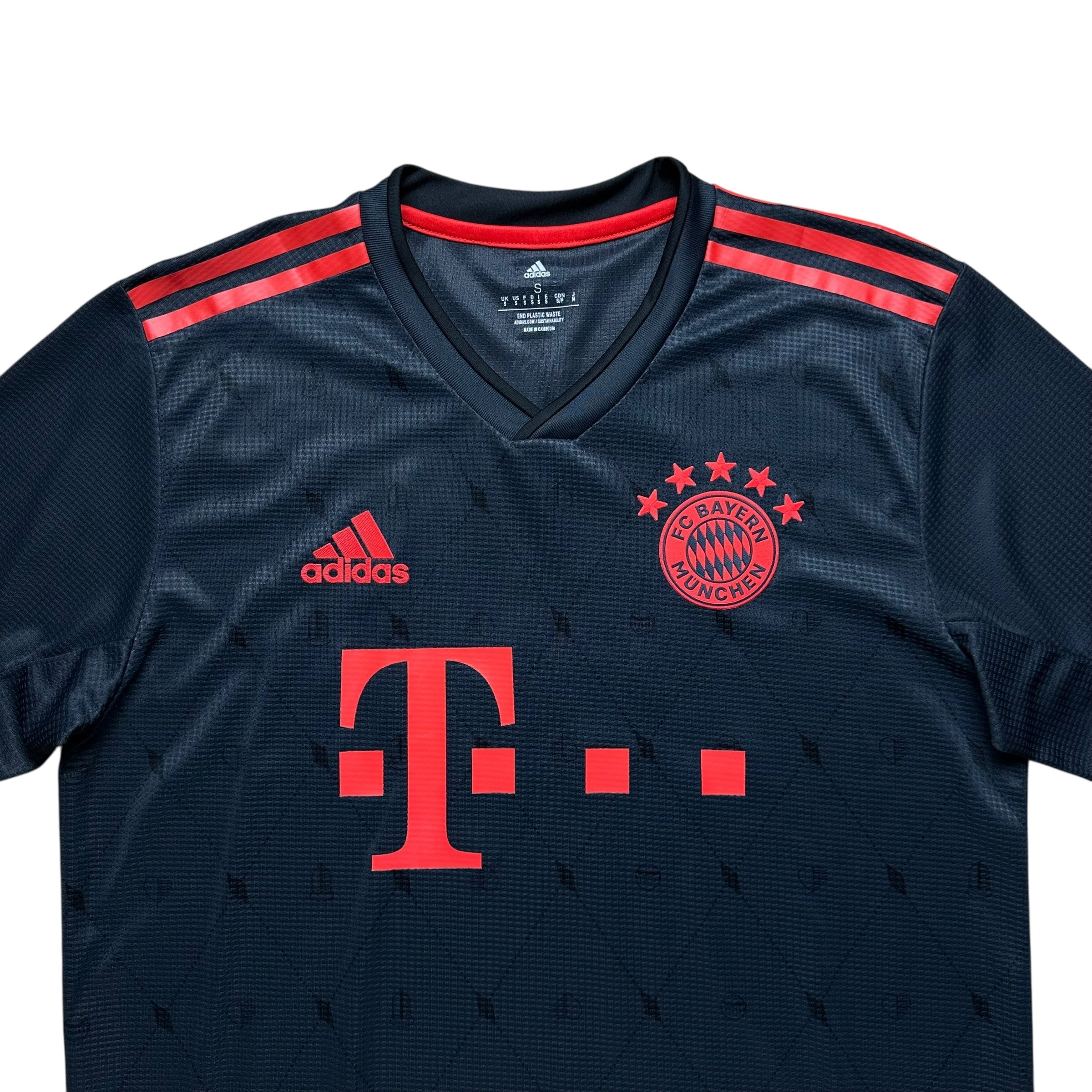 Bayern Munich 2022-23 Third Shirt (S) Kimmich #6
