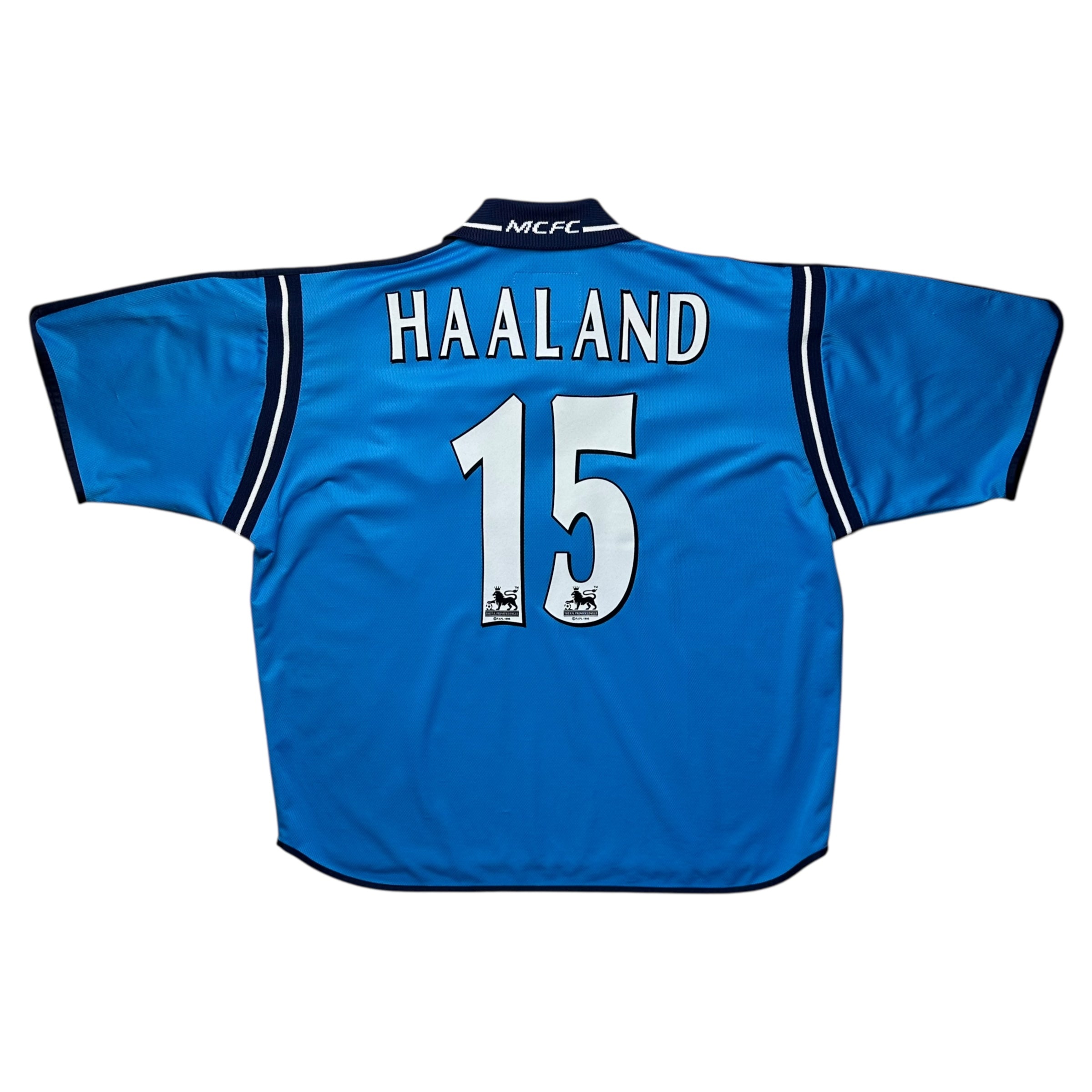 Manchester City 2001-02 Home Shirt (XL) Haaland #15