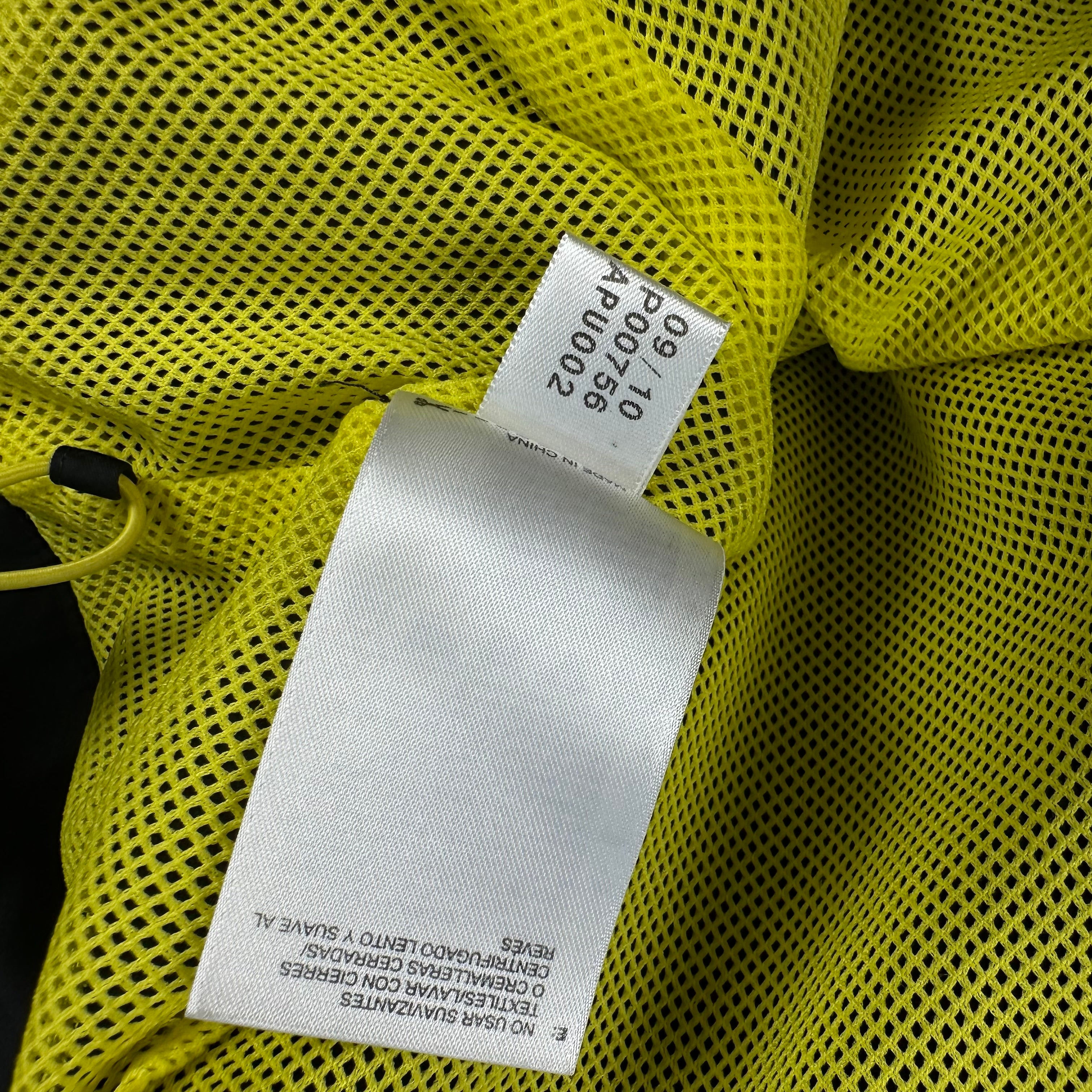 Liverpool 2010-11 Training Rain Jacket (M)