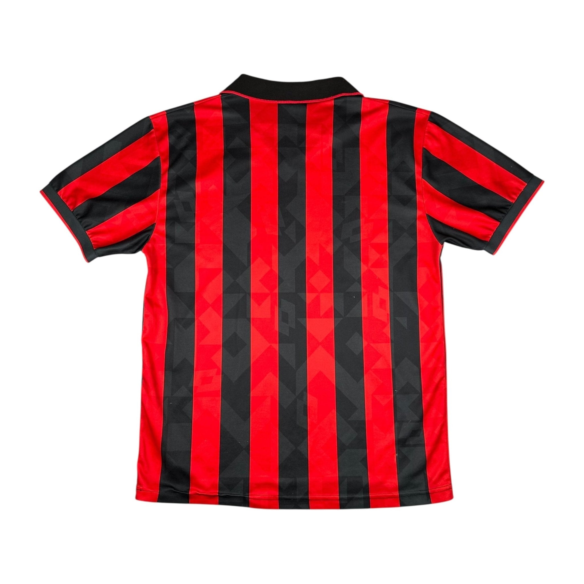 AC Milan 1994-95 Home Shirt (L) - Kitplug