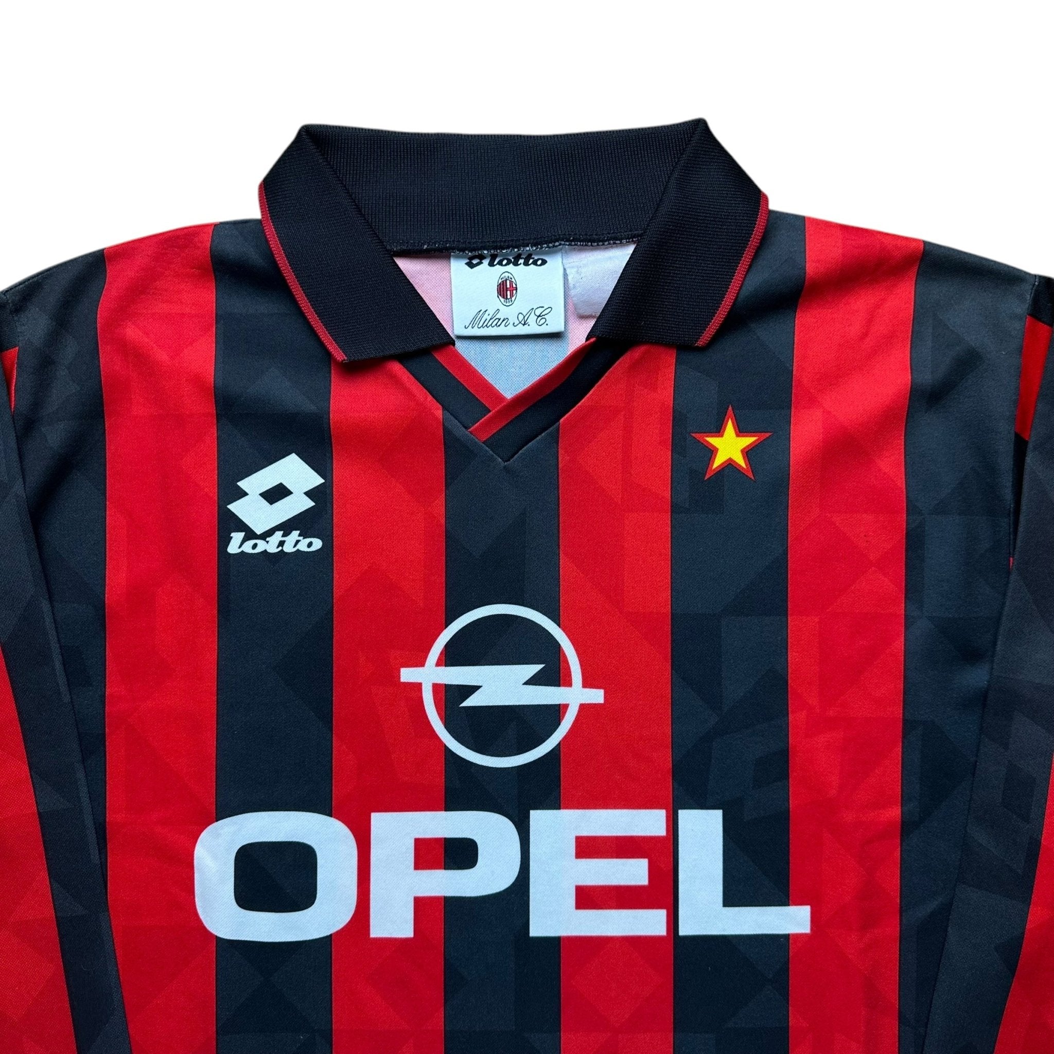 AC Milan 1994 - 95 Home Shirt (L) - Kitplug