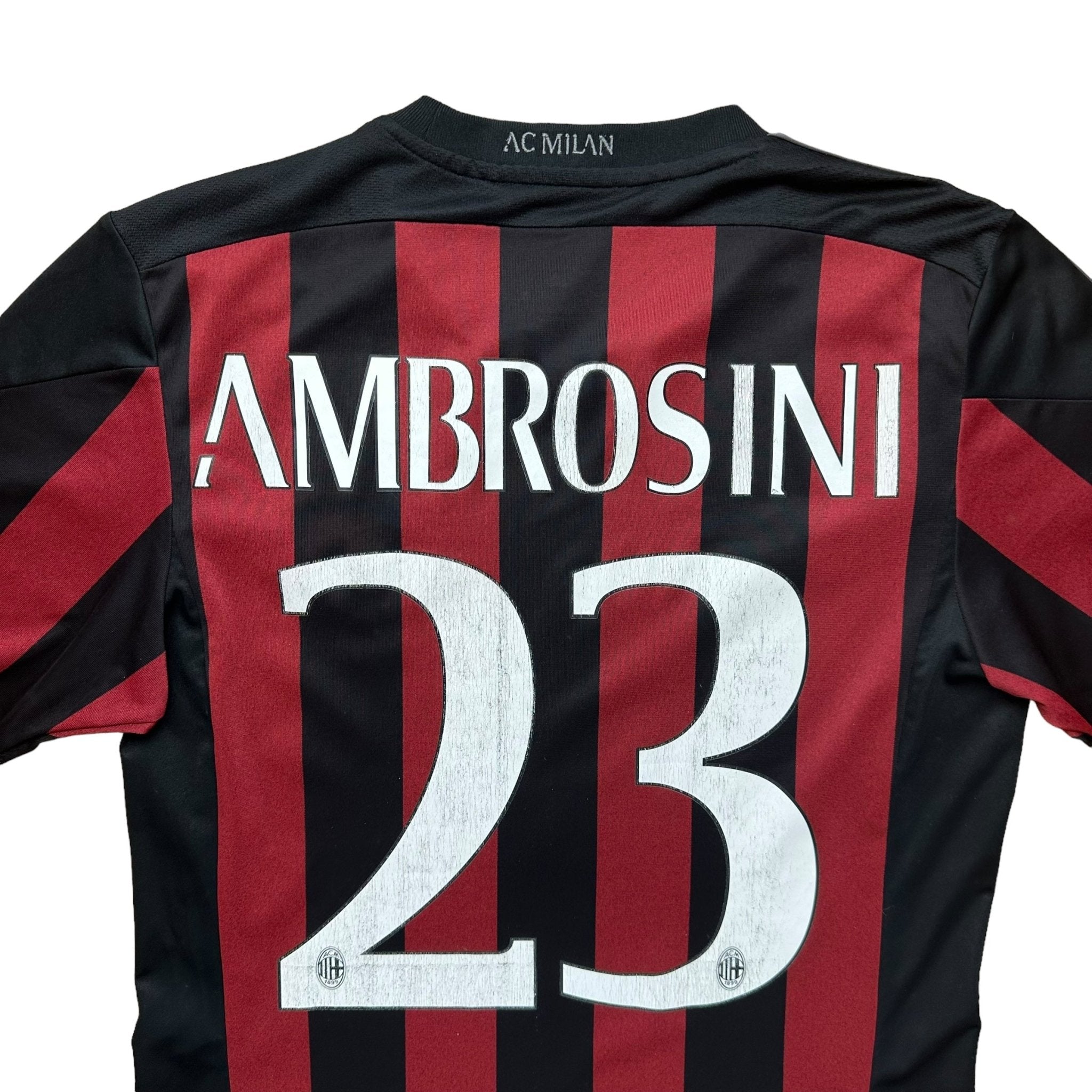 AC Milan 2015-16 Home Shirt (S) Ambrosini 23 - Kitplug