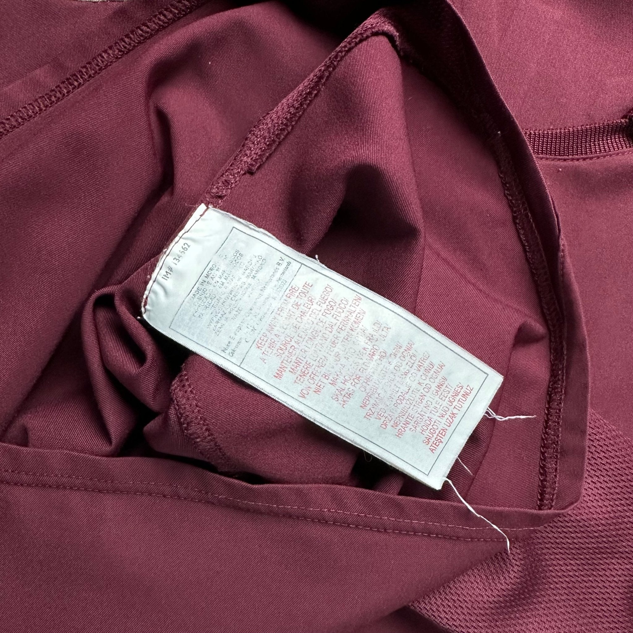 Arsenal 2005 - 06 Home Shirt (L) Bergkamp 10 - Kitplug