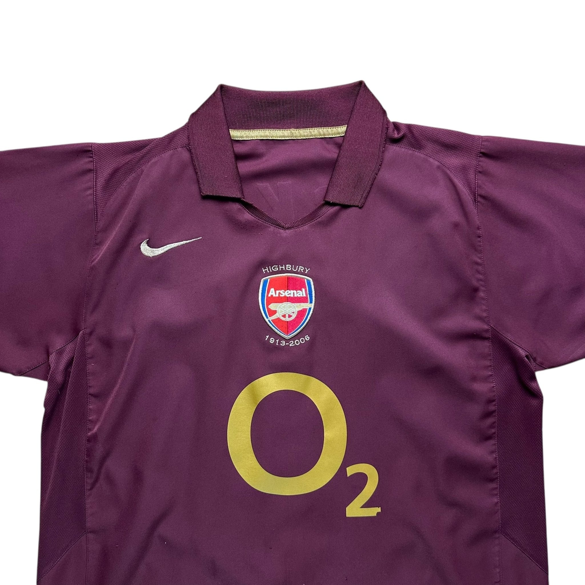 Arsenal 2005 - 06 Home Shirt (L) Bergkamp 10 - Kitplug