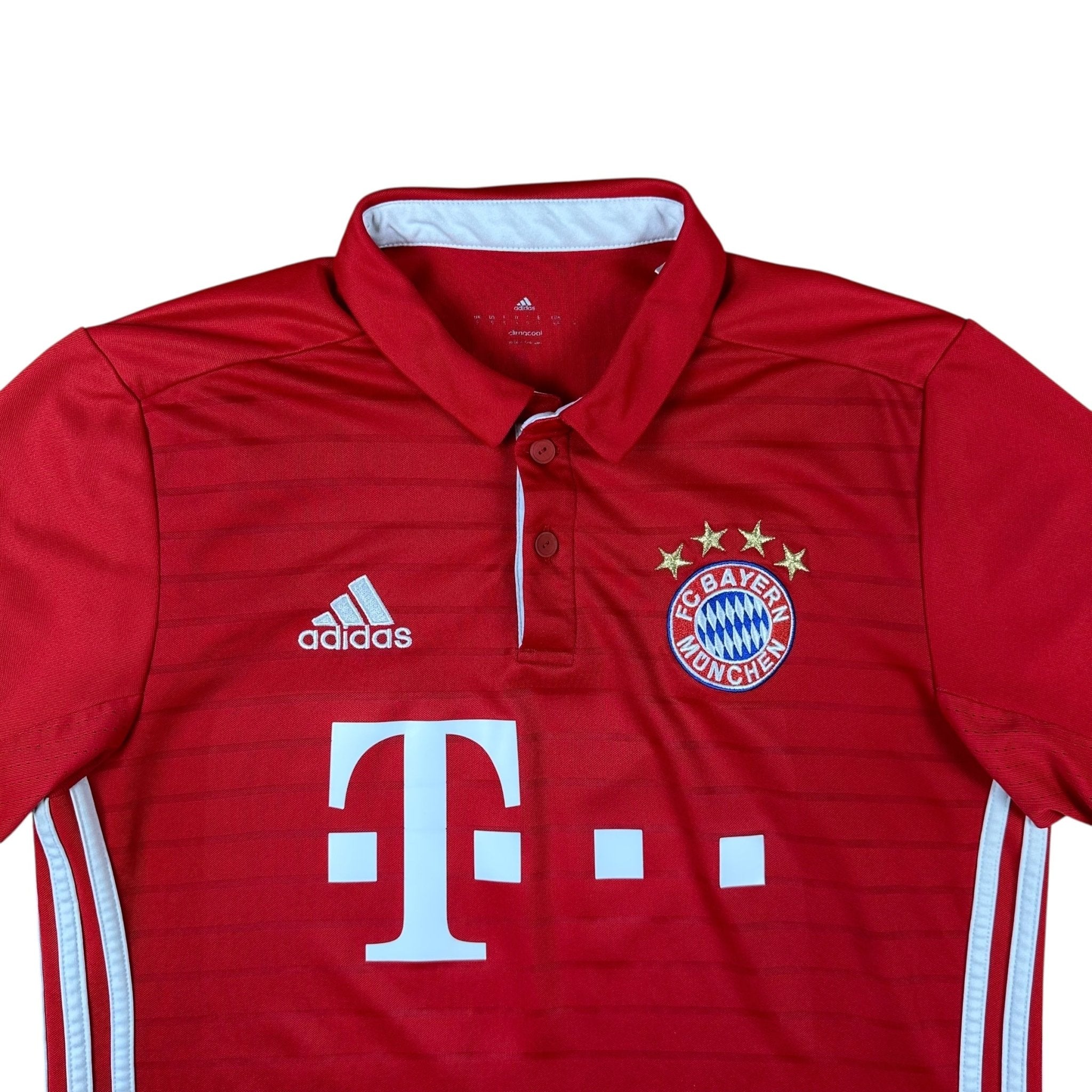 Bayern Munich 2016-17 Home Shirt (S) Lewandowski #9 - Kitplug