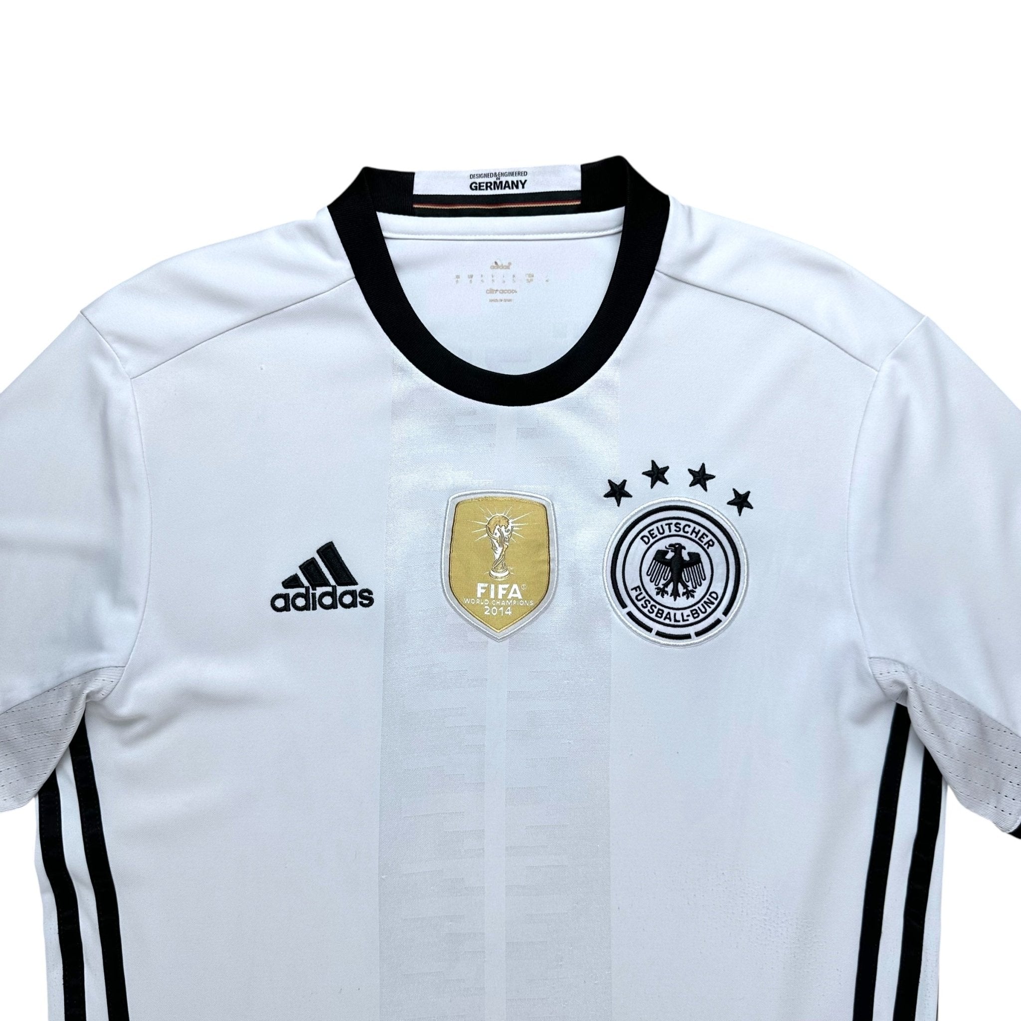 Germany 2016 Home Shirt (S) Ozil 8 - Kitplug