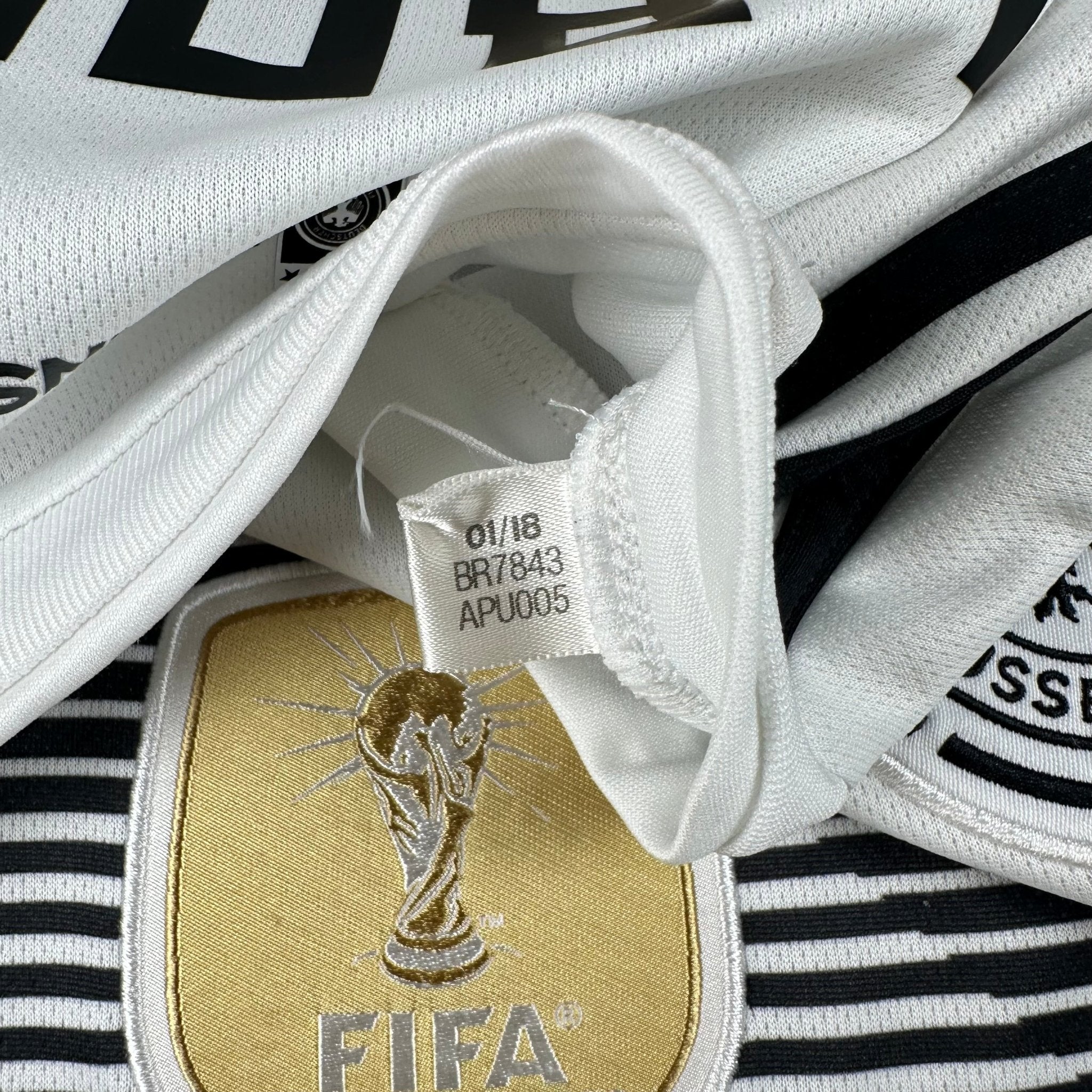 Germany 2018 Home Shirt (S) Kroos 8 - Kitplug