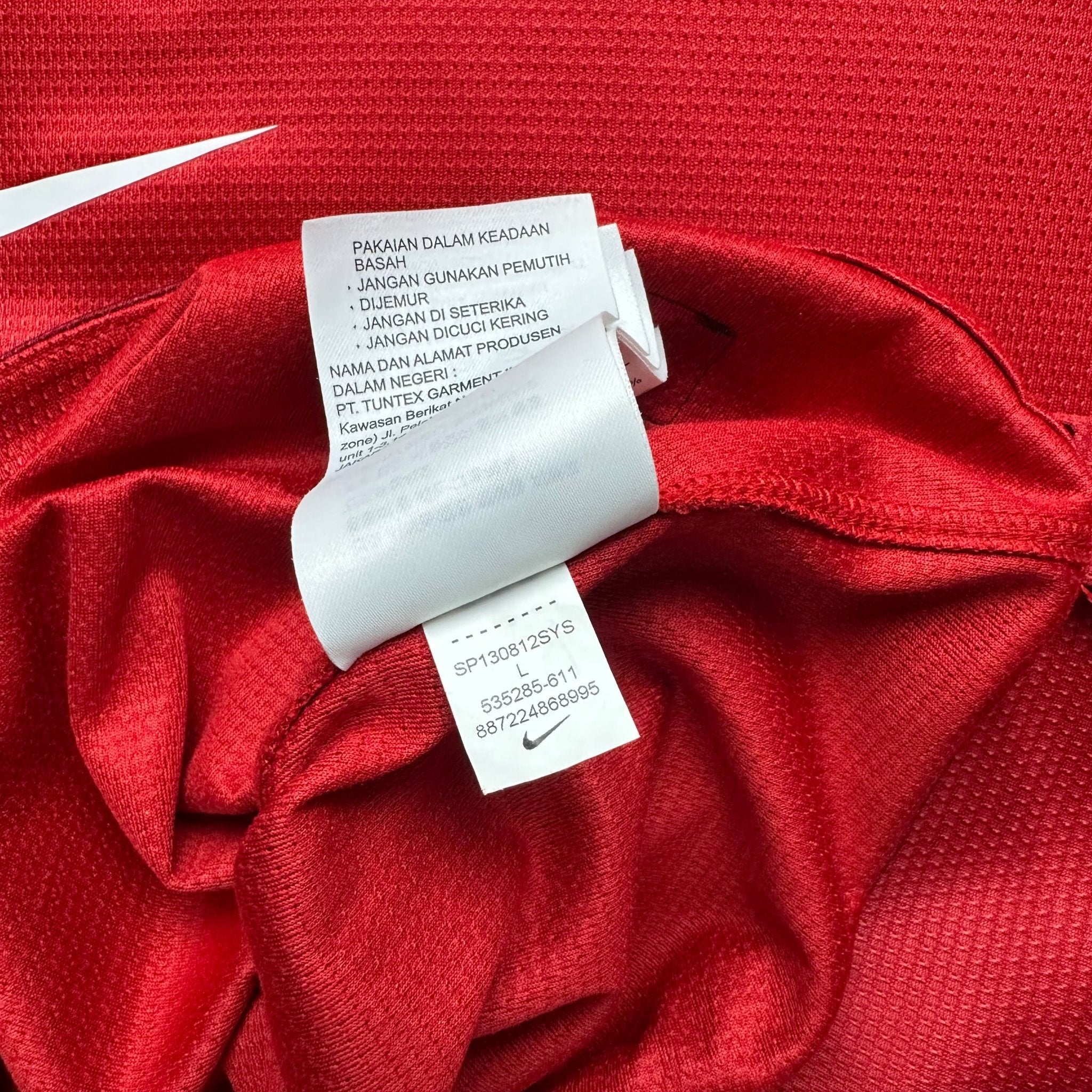 Guangzhou FC 2013 Home Shirt (M) - Kitplug