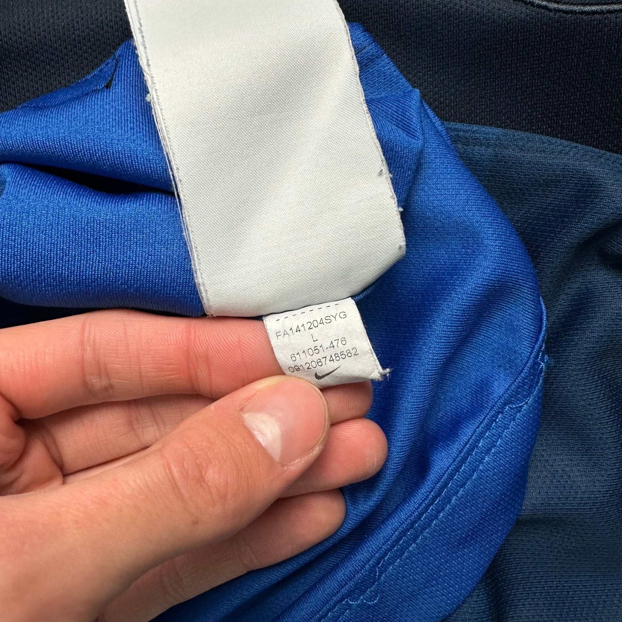 Manchester City 2014 - 15 Away Shirt (L) Kun Agüero 16 - Kitplug