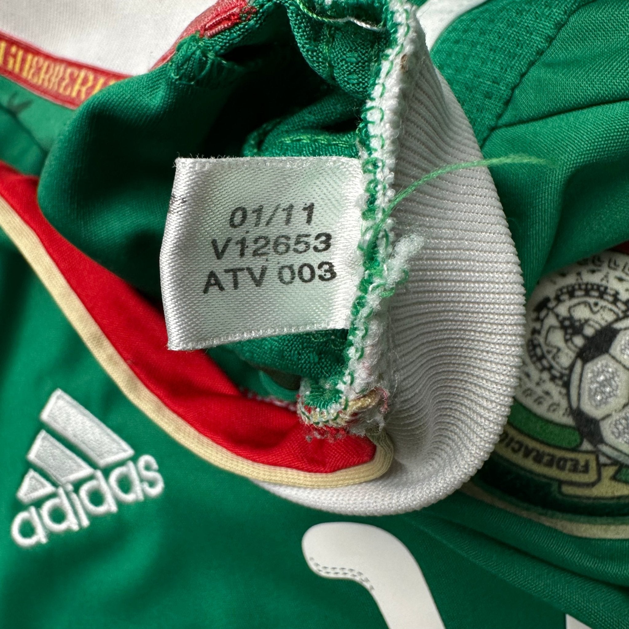 Mexico 2011 Home Shirt (L) - Kitplug