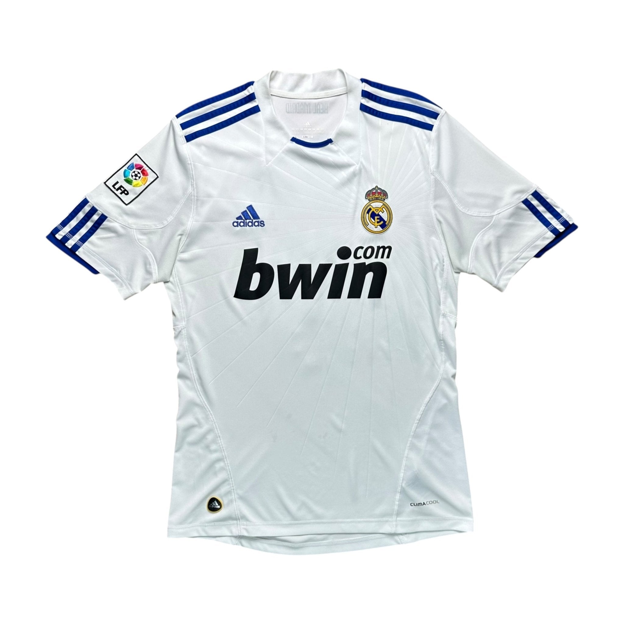 Real Madrid 2010 - 11 Home Shirt (S) Kaka 8 - Kitplug