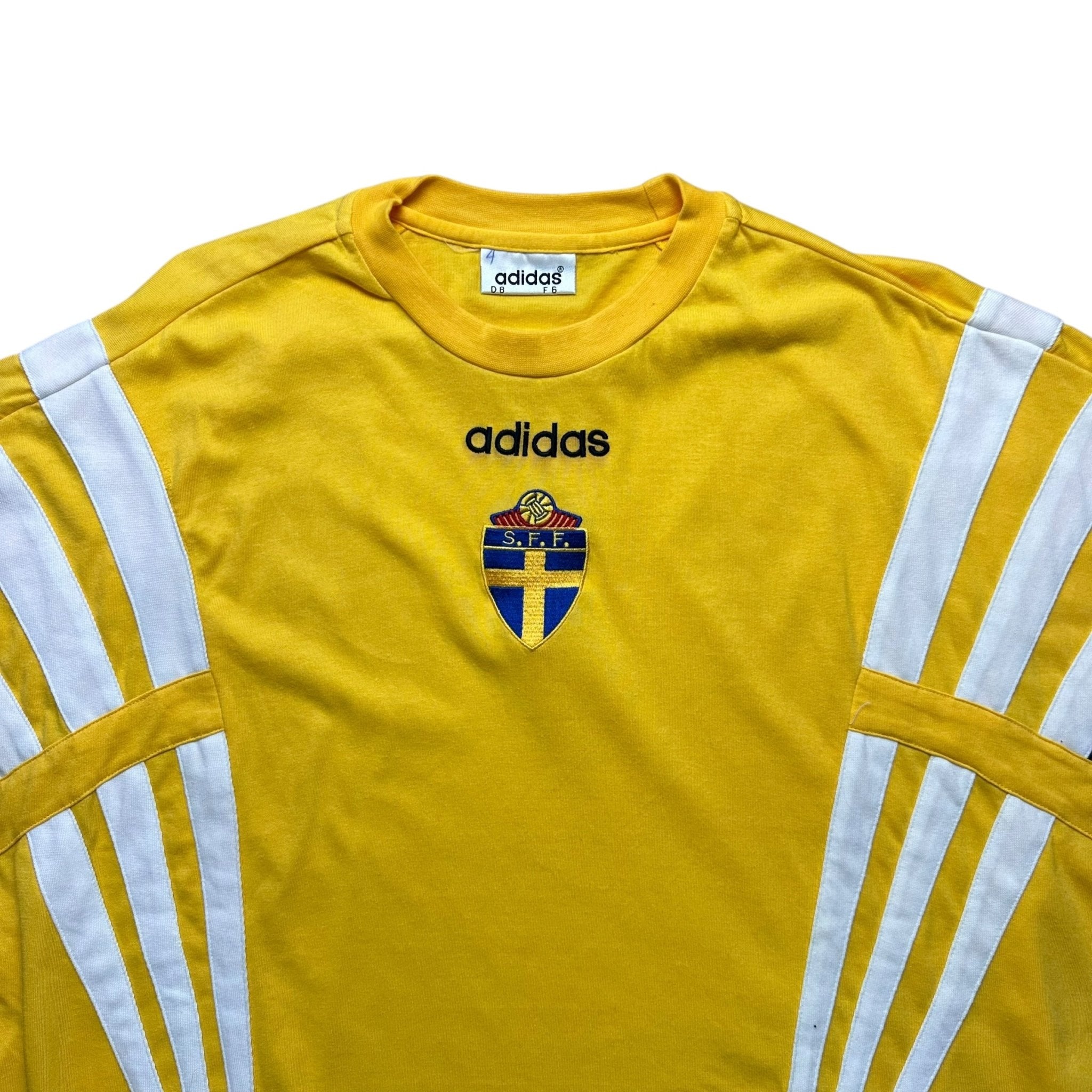 Sweden 1996 Training T-Shirt (L) - Kitplug